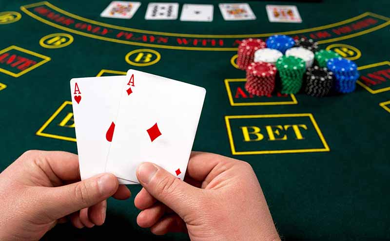 Save Money by Playing Casinos In India Games Online